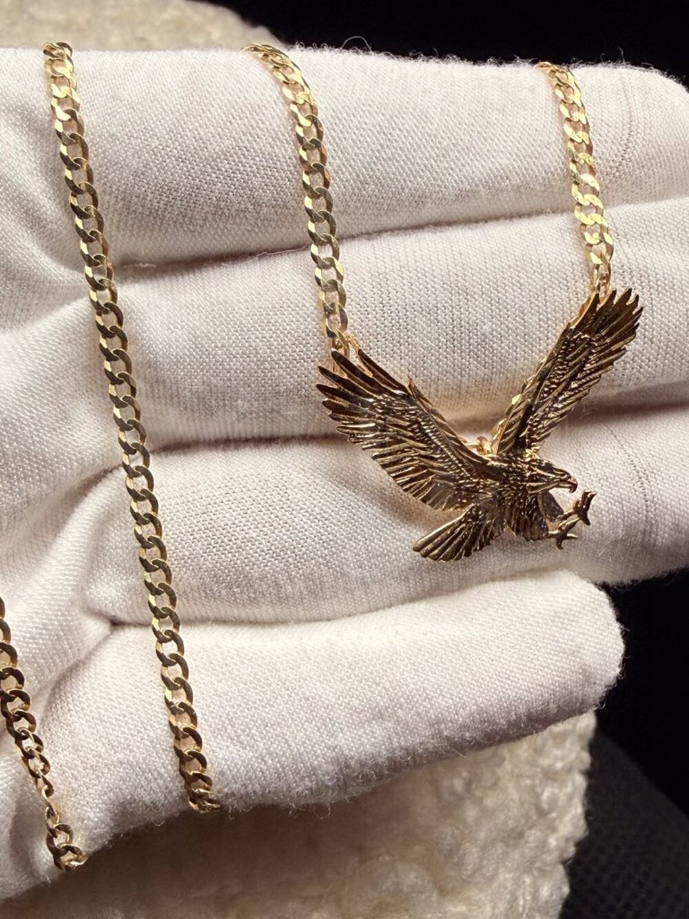 14K Yellow Gold Eagle Pendant with Yellow Gold 2.7mm Cuban Chain - 22 inch